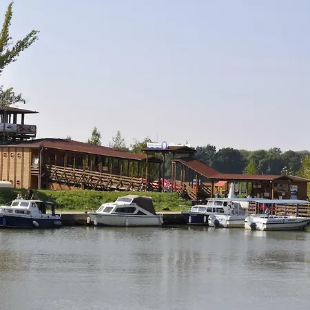Sv. Ludmila Hotel Skalica